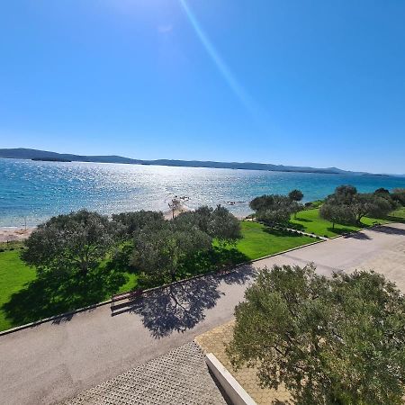 Maria'S Lägenhet Biograd Na Moru Exteriör bild
