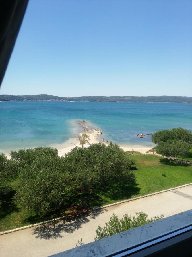 Maria'S Lägenhet Biograd Na Moru Exteriör bild
